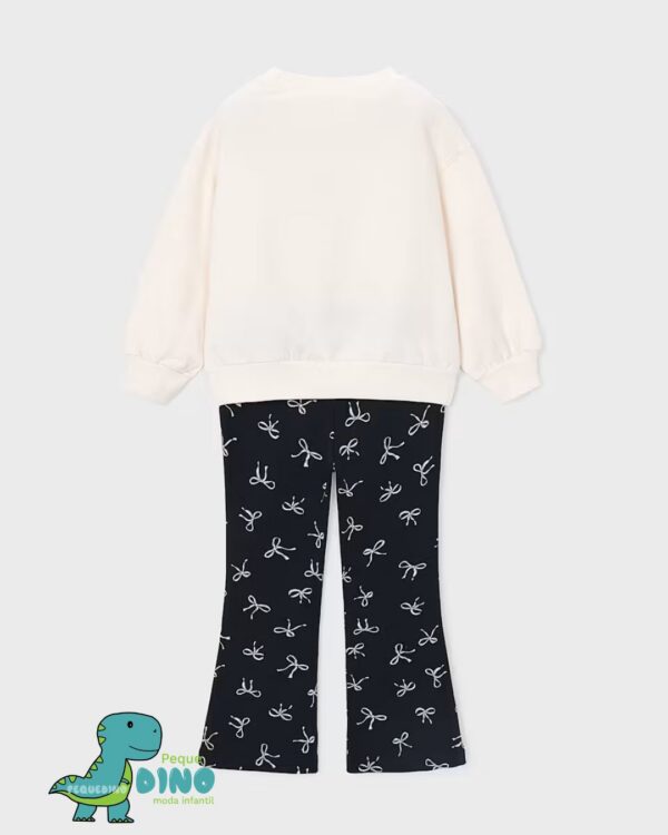 Conjunto legging y sudadera lazos
